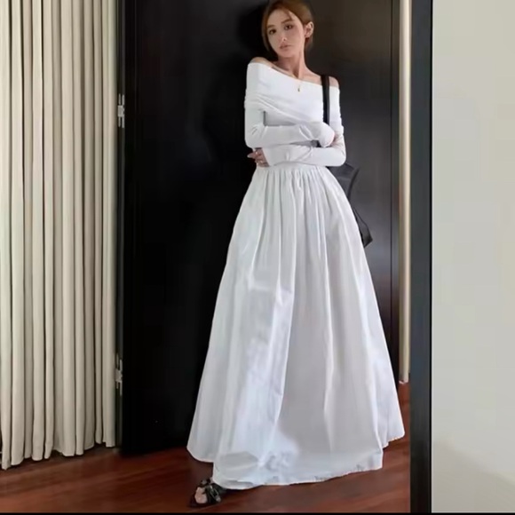 Off the shoulder maxi dress M - Picture 3 of 3